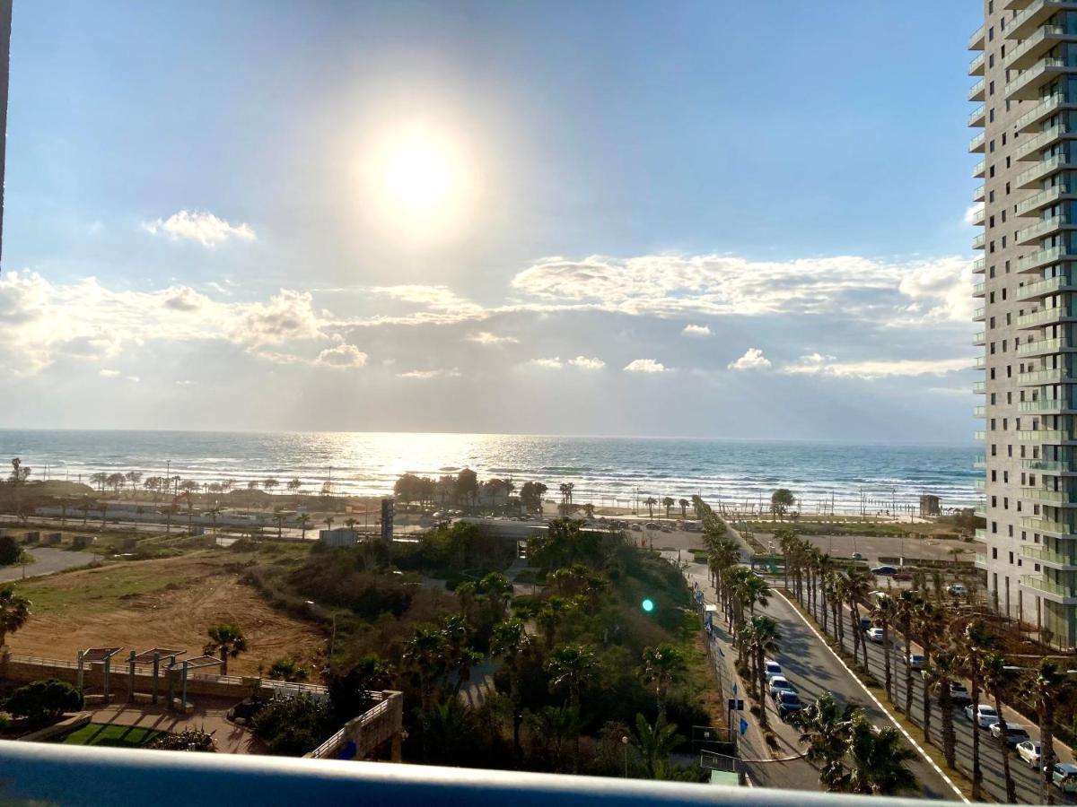 Exceptional View Facing Sea Of Givat Olga Hadera Apartment Ngoại thất bức ảnh