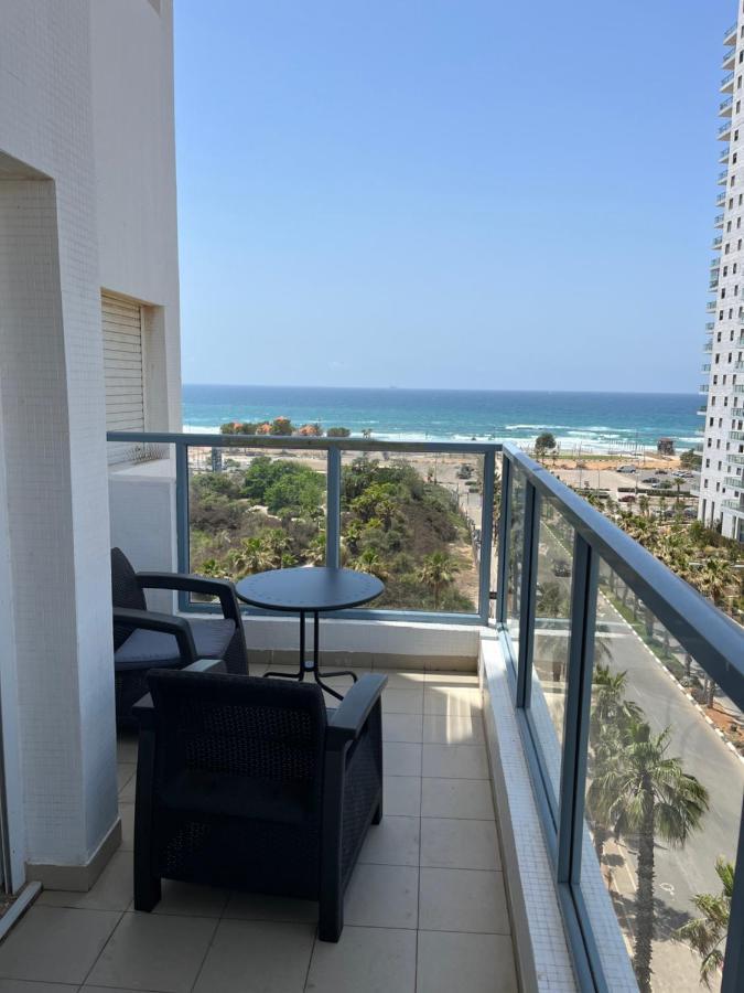 Exceptional View Facing Sea Of Givat Olga Hadera Apartment Ngoại thất bức ảnh